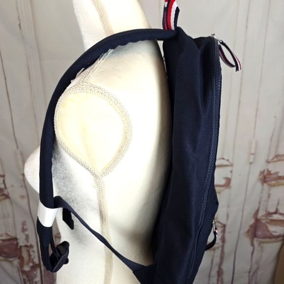 NWT Tommy Hilfiger Back Pack - Picture 8 of 11